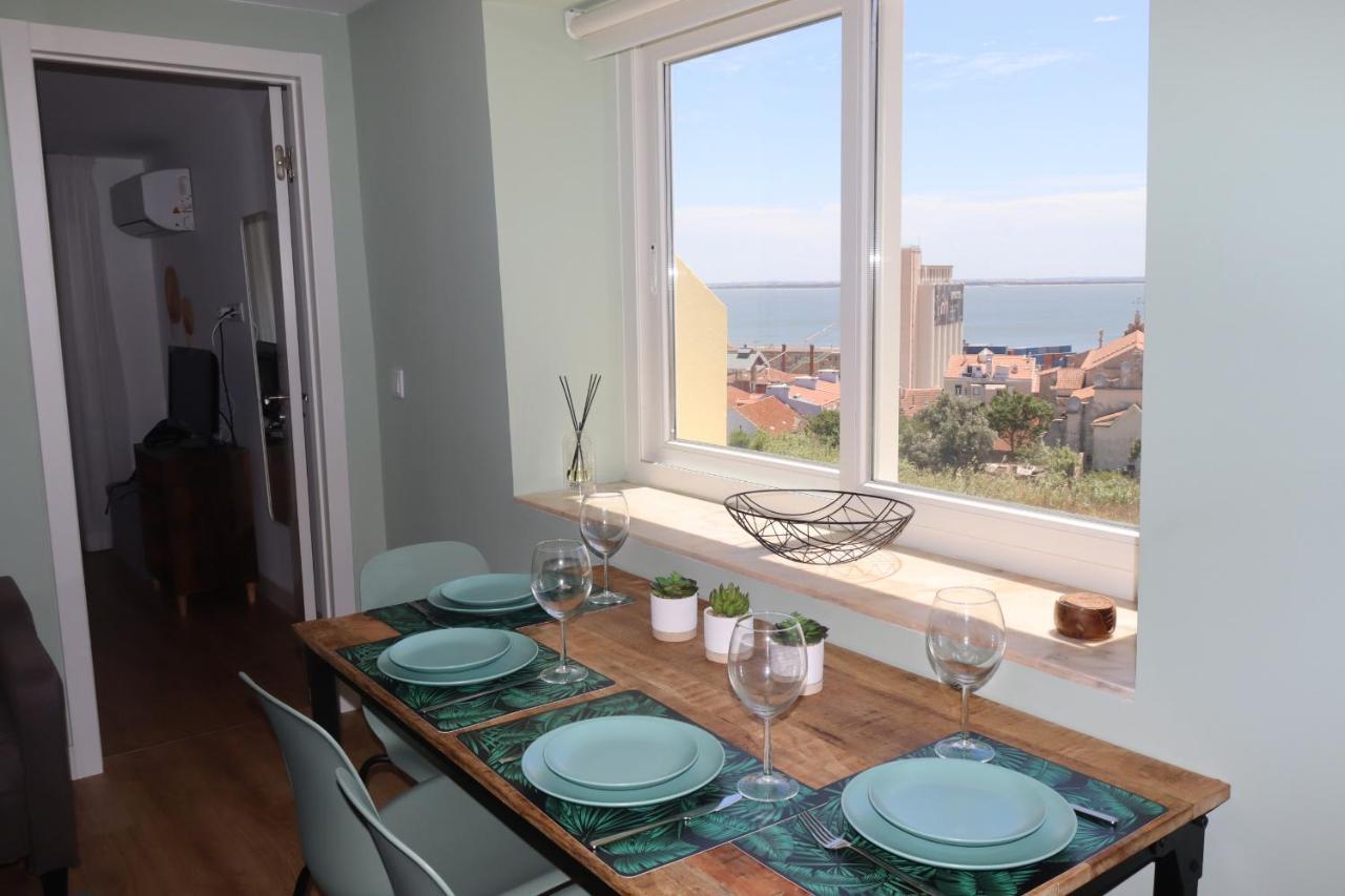 Lisbon, T2 Renewed Duplex With River View, Beato, Лиссабон Экстерьер фото